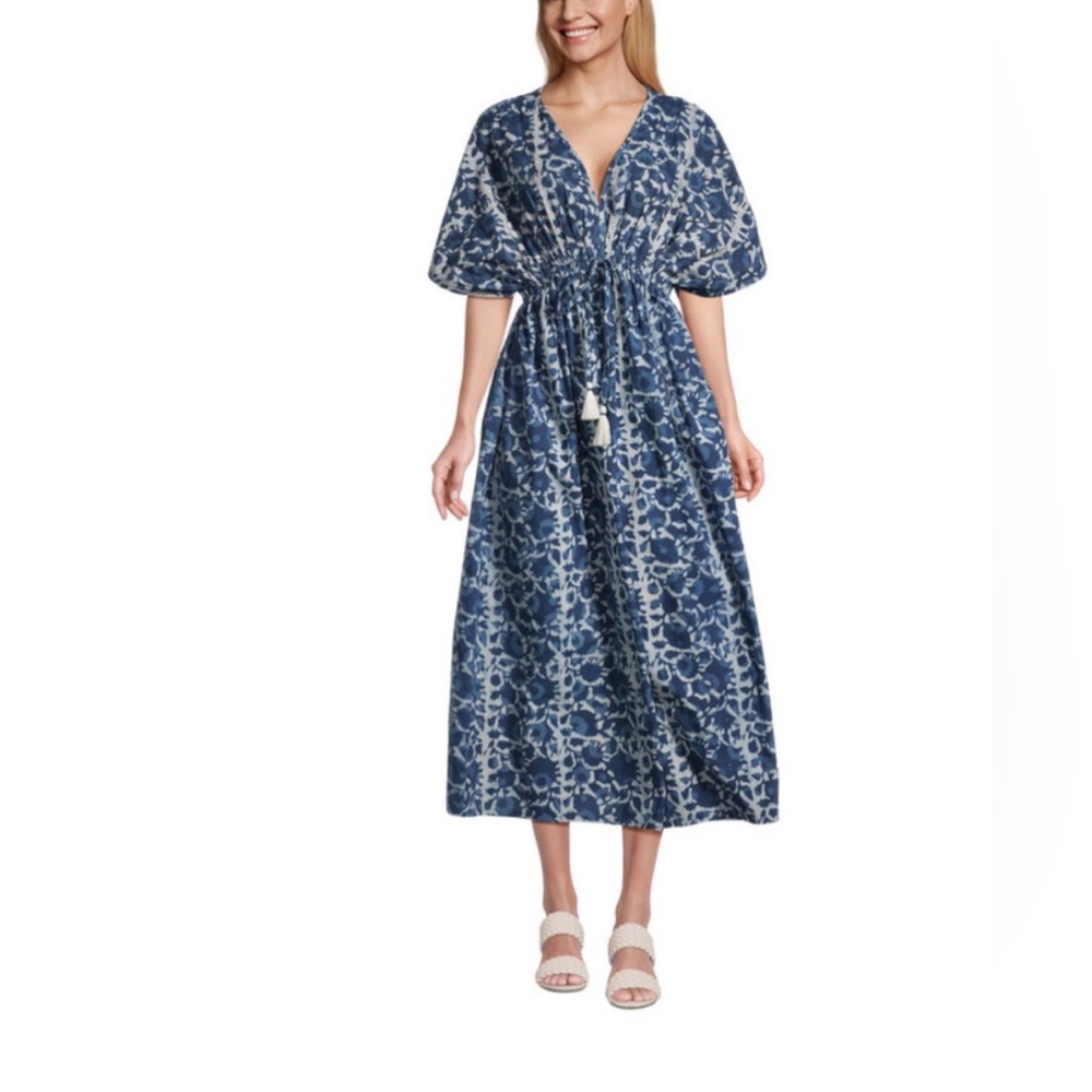 Blue Patterned V-Neck Cinch-Waist Maxi Dress